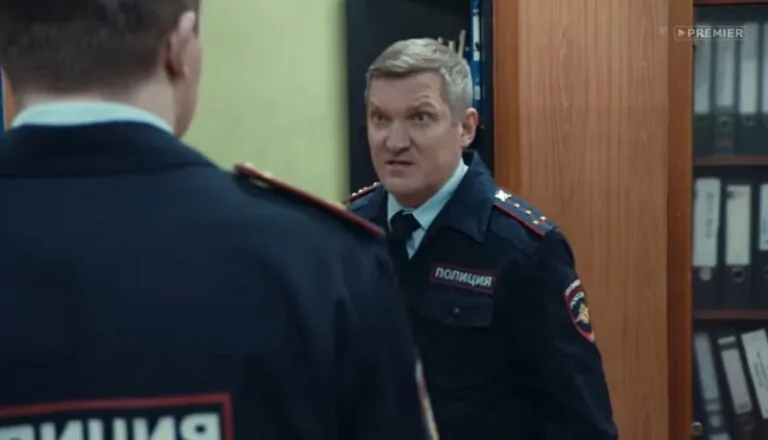 Момент из 11 серии 8 сезона